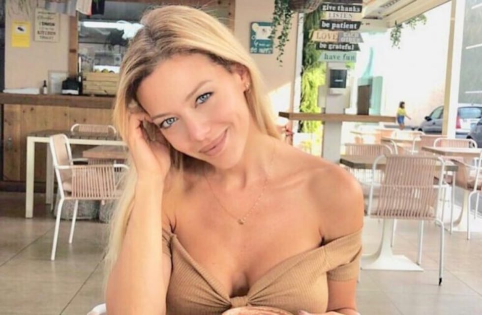 Evangelina Anderson posó con una bikini de tiras cruzadas desde el calor de Marbella