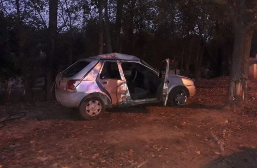 Un joven en estado de ebriedad choco en la costanera de Brochero