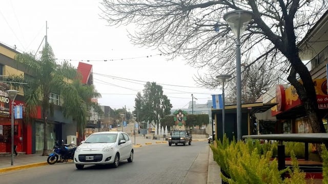 Villa Carlos Paz\u002E Reloj Cucú un día de invierno\u002E (Foto: VíaCarlosPaz)\u002E