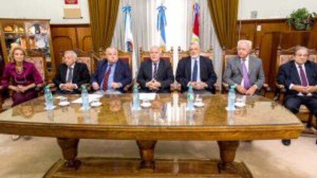 La iniciativa fue presentada por el gobernador Miguel Lifschitz junto a funcionarios del Ejecutivo y el Poder Judicial.