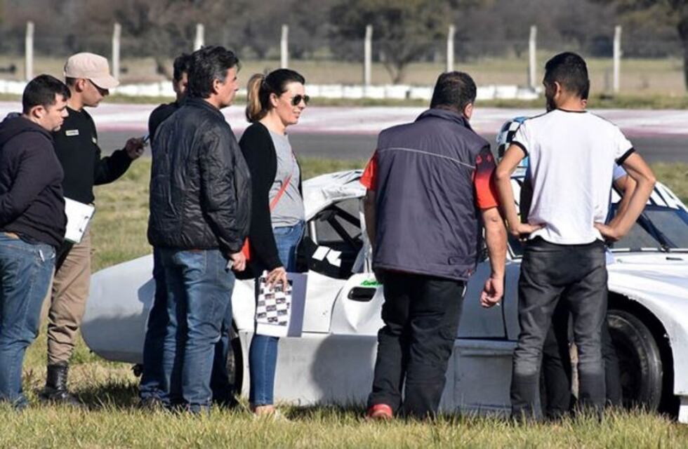 Un banderillero falleció al ser embestido por un auto en el Autódromo de Toay