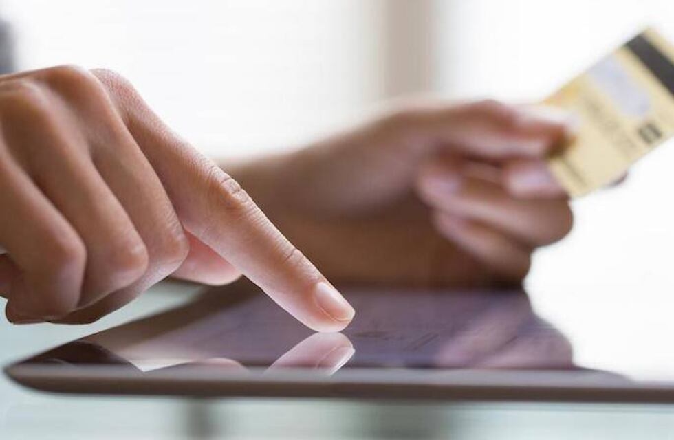 Estafados en Río Cuarto: reclaman que el banco no los protegió de descuentos ilegales en su cuenta