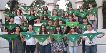 Integrantes de la Comisión de Actrices Tucumanas Autoconvocadas\u002E