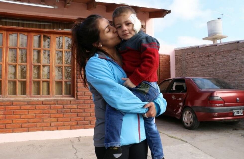 En primera persona: habló el niño salvado por su padre de morir ahogado