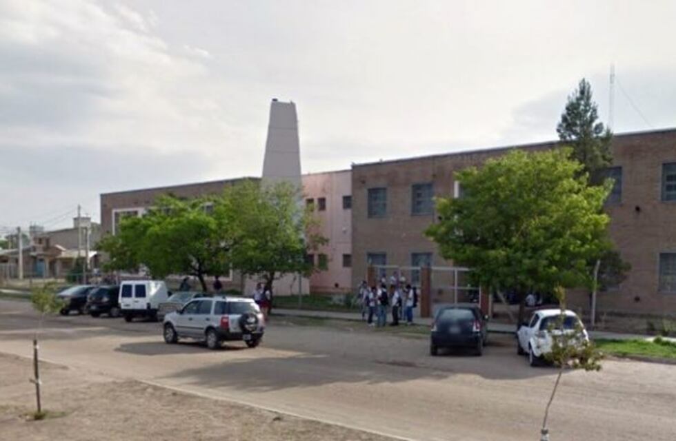 Jesús María: apuñalaron a un joven en cercanías a un colegio