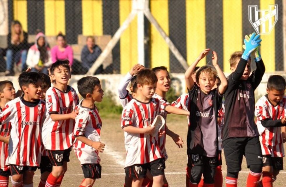 Instituto se asocia al festejo por el Día del Niño y recolecta juguetes