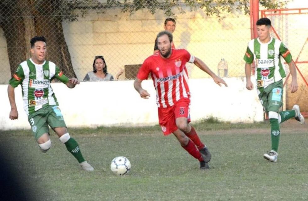 Fútbol local: se juega la tercera fecha de la Liga Colón