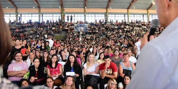 El Ejecutivo organizó actos Rosario y en la capital provincial para formalizar las designaciones y las ofertas\u002E (@gobsantafe)