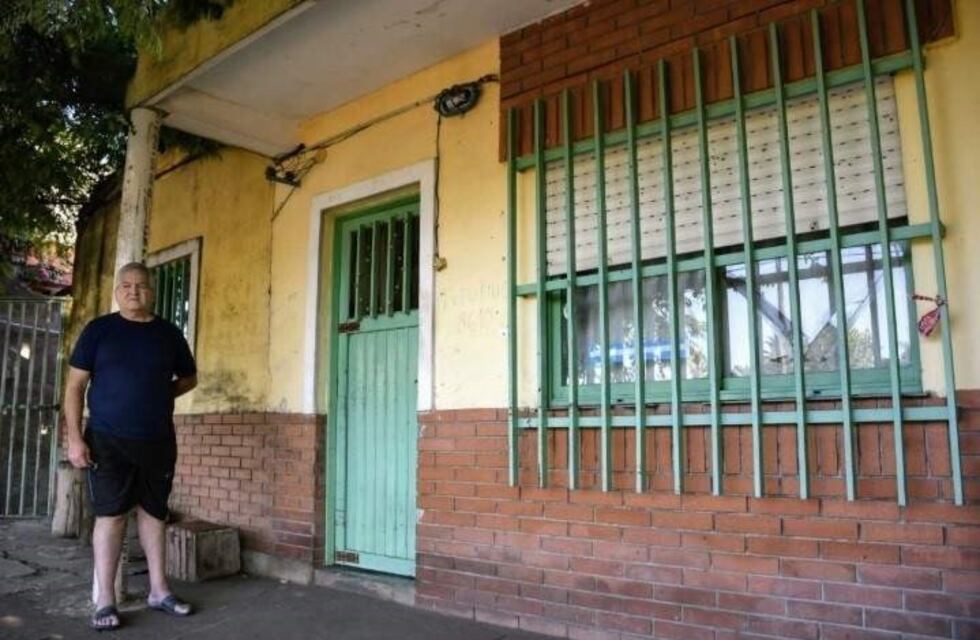 Quisieron incendiar la casa del acusado de matar y esconder bajo la cama a un amigo