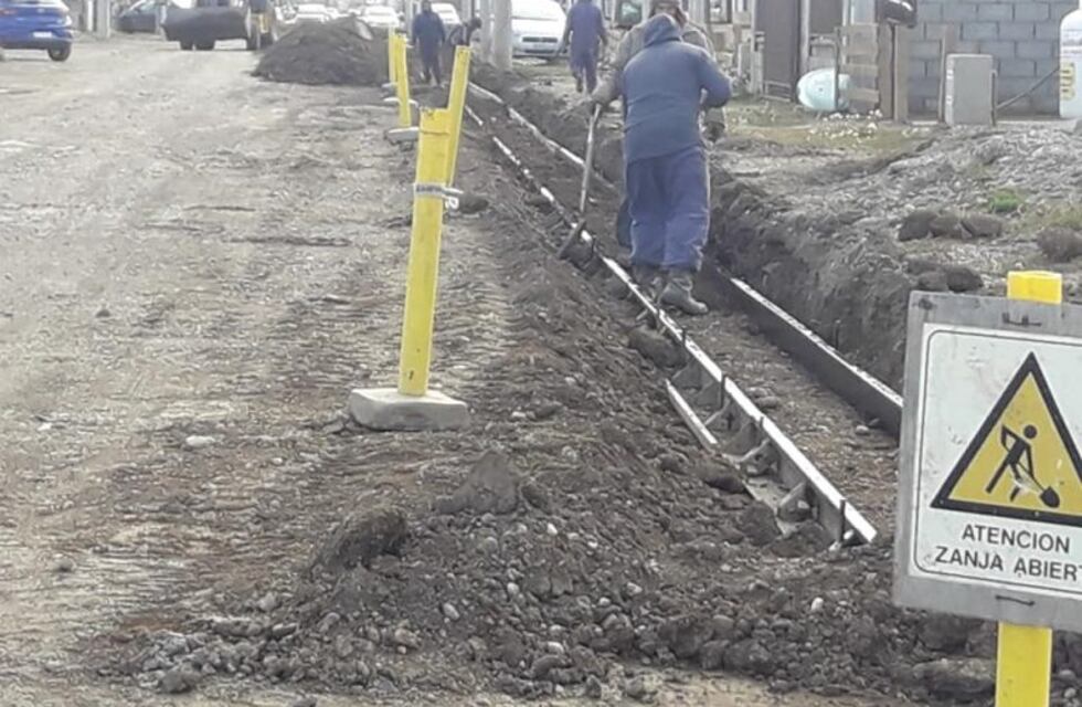 Río Grande: inició la obra de cordón cuneta de los barrios Chacra XI y Bicentenario
