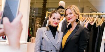 Paula Chavez y la China Suarez le transmiten su amistad a sus hijas\u002E