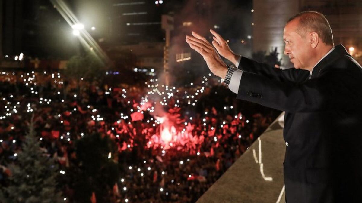 Victoria de Tayyip Erdogan en las elecciones presidenciales en Turquía (Web)