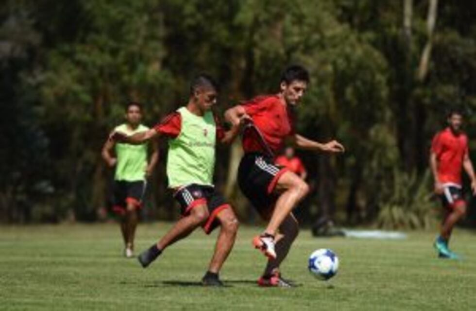 Pese a la falta de dinero, Newell's entrenó este jueves