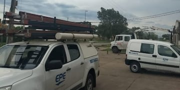 La EPE Trabajaba en 4 zonas de Rosario que no tenían energía tras el temporal\u002E (@epeoficial)