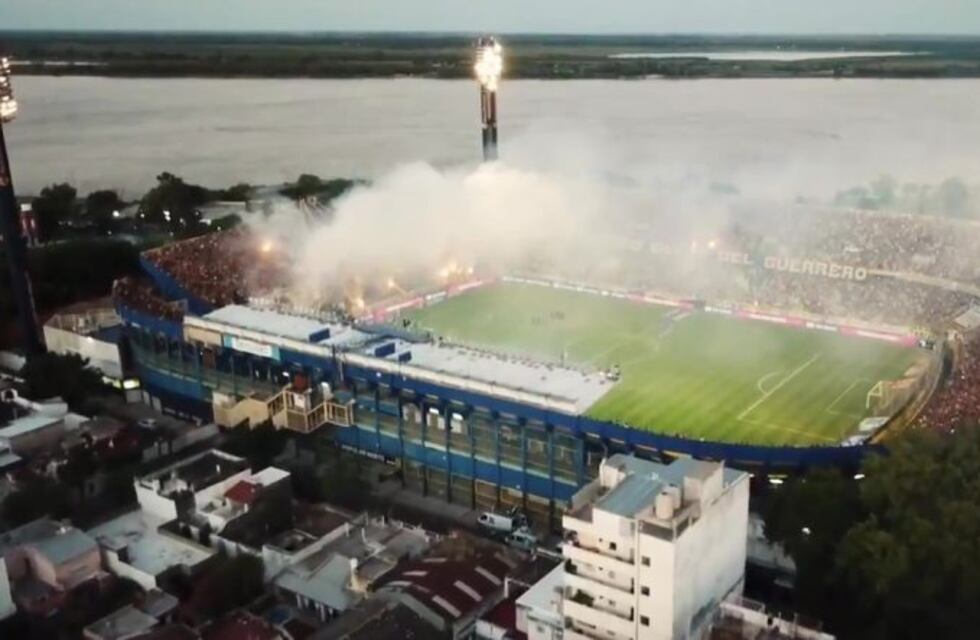 Clausuraron media cancha de Central por el uso indebido de pirotecnia