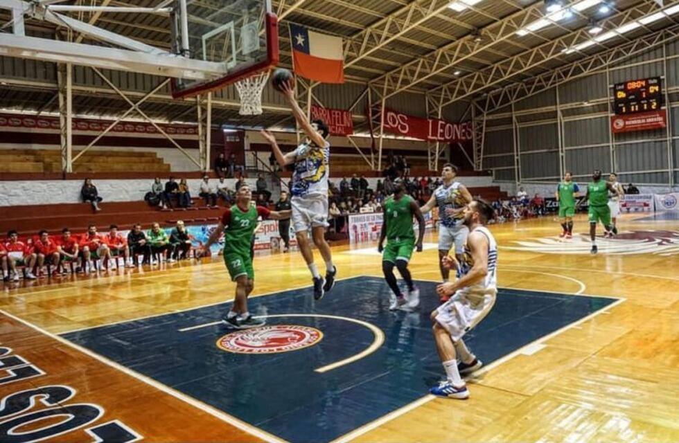 Manuel Olocco de Arroyito participó de un torneo en Chile con Del Progreso