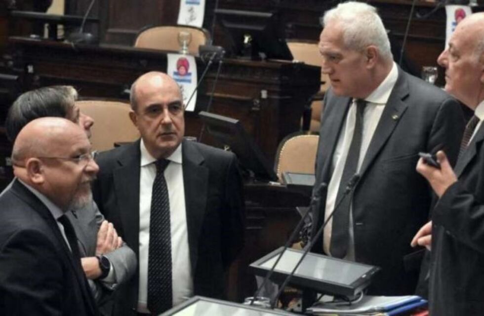 Hubo quórum y comenzó el "súper martes" legislativo