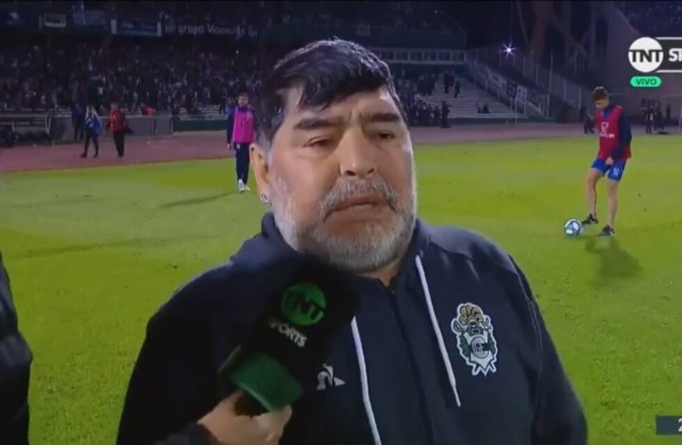 Diego Maradona: "Todos los roces eran para Talleres, así no se puede jugar"