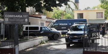 Policía Mendoza cuatro efectivos detenidos en Lujas por extorsión