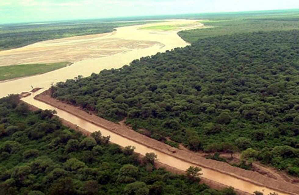 Continúa bajando el nivel de agua del río Pilcomayo