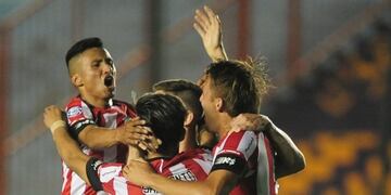 El encuentro se disputó en el estadio de Arsenal (Foto: TyC Sport)\u002E