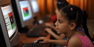 Teatros para niños con la Profesora Ayelen Juan