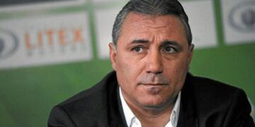 Emparentado con el Barcelona, el gran goleador anticipó que pasaría de ronda en la Champions con goles de Messi\u002E