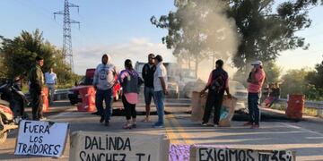 Corte en la ruta 38 en puente Río Medina por parte de afiliados a UATRE\u002E