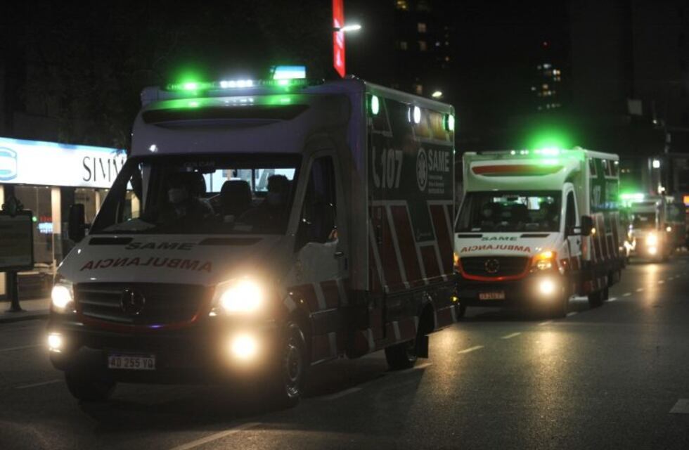 Trágico incendio en un geriátrico en barrio Vélez Sarsfield: dos fallecidos y 20 adultos trasladados