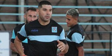 Cómodo en Río Cuarto, pero con un sueño. Néstor Ortigoza se quiere retirar en San Lorenzo (La Voz).