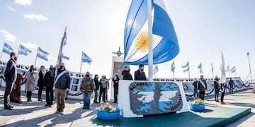 Acto en Malvinas RGA