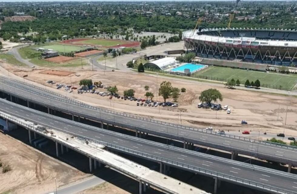 Circunvalación: concluyeron las obras del viaducto frente al Estadio Kempes