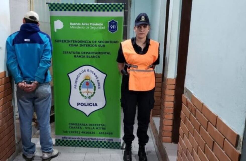 Un hombre fue apuñalado en una pelea en su casa