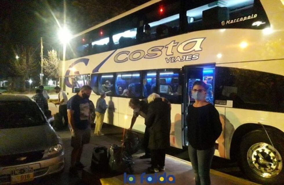 Personas varadas en el Valle de Punilla pudieron regresar a sus hogares