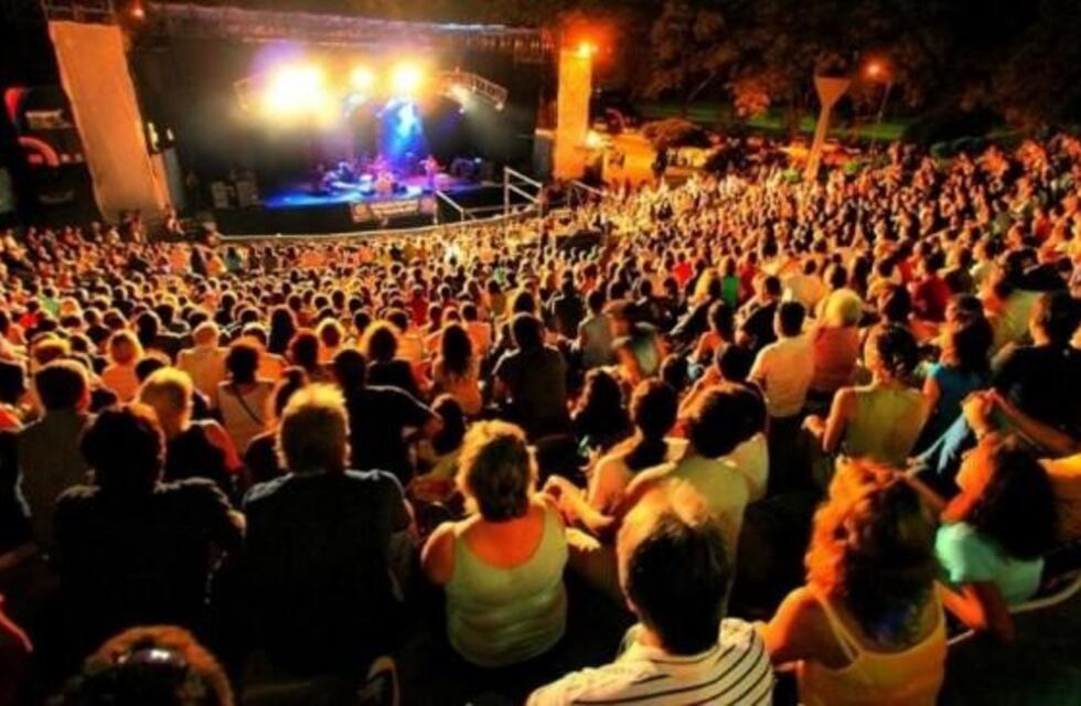 Llega una nueva edición de "Rosario bajo las estrellas": la grilla completa de espectáculos