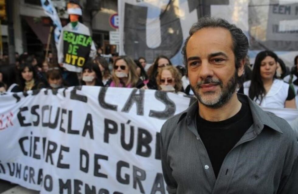 "Los docentes, tanto privados como públicos, estamos por debajo de la linea de pobreza", aseguró el titular de UTE-Ctera