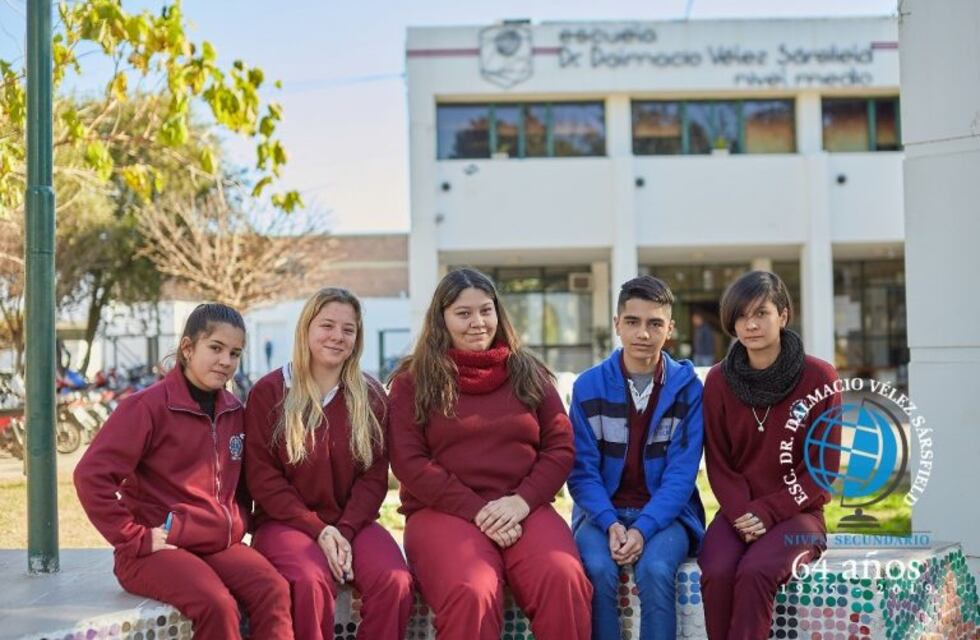 Alumnos de la Vélez lograron el pase a la instancia provincial de la Olimpíada Informática Argentina