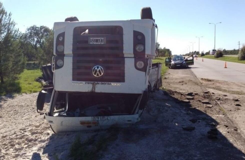 Volcó un camión en la Autopista de las Serranías Puntanas