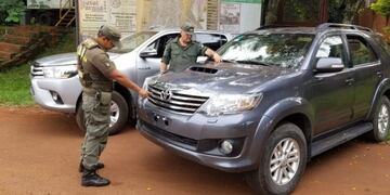 Los lujosos vehículos quedaron secuestrados\u002E