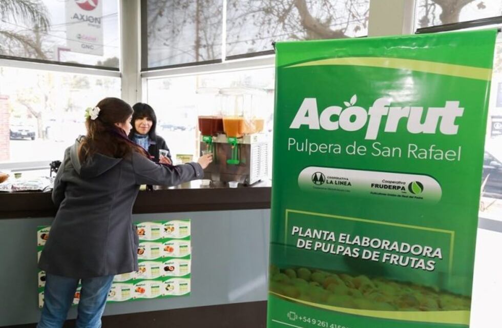 De la planta a la mesa: nuevo envase de pulpa de frutas para consumo familiar