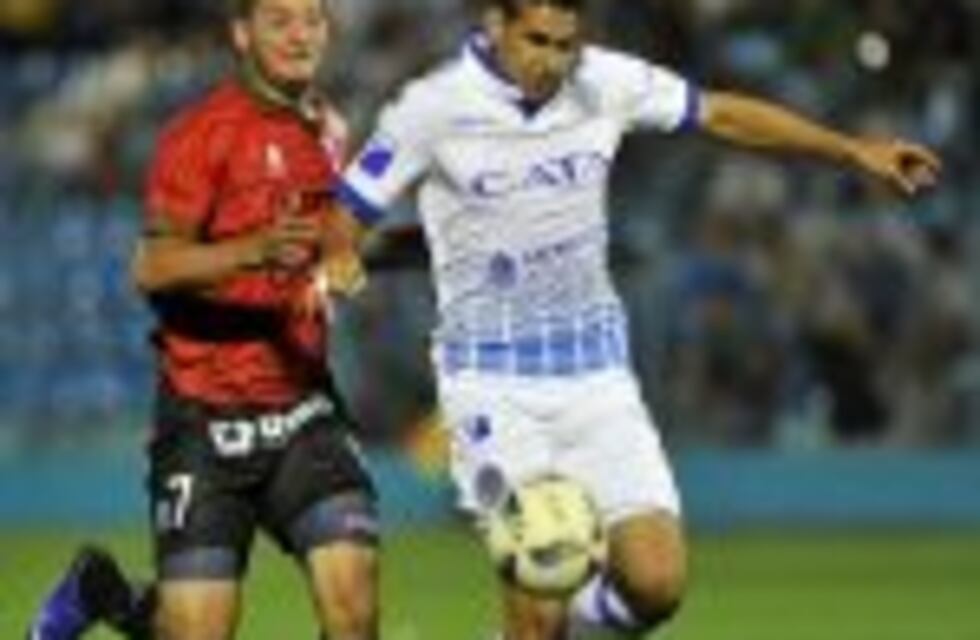 AFA: el "Tomba" cayó en el último minuto y sigue sin suerte fuera de casa