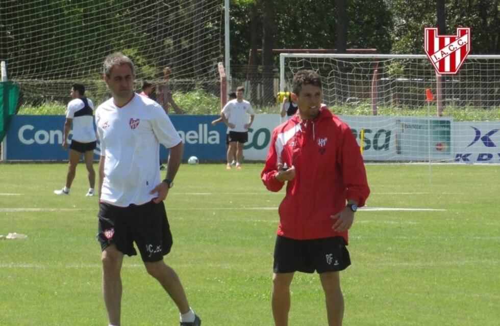 Instituto, con cuatro cambios y un debut ante la mirada de Franco