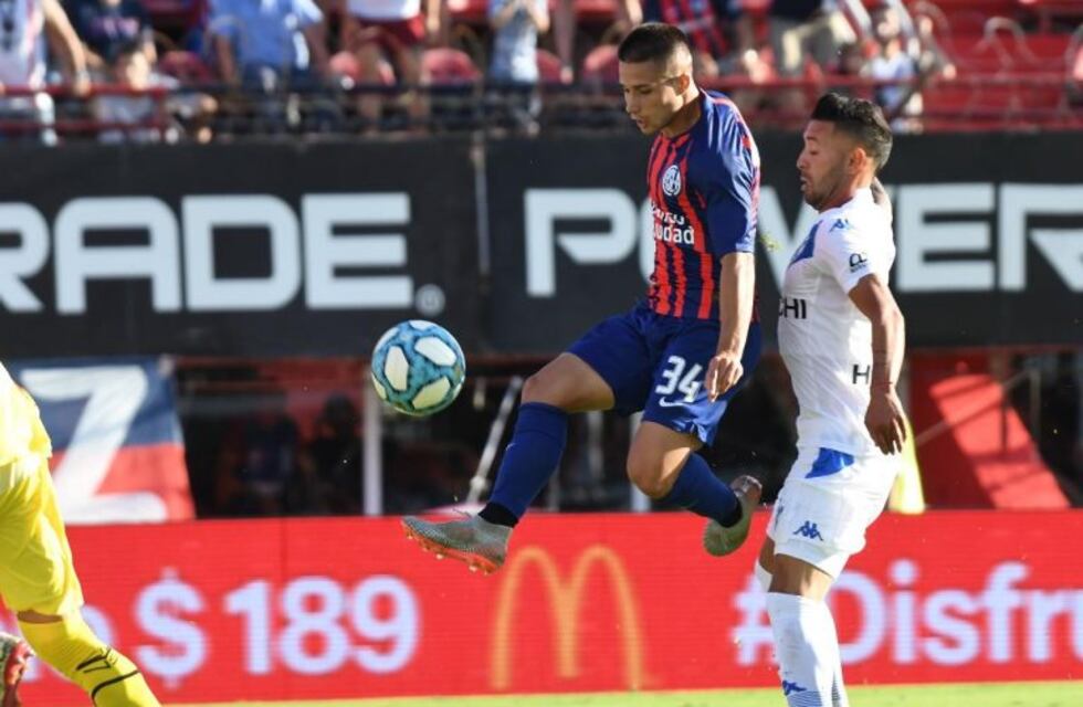 San Lorenzo venció 1-0 ante Vélez y logró su primer triunfo del año
