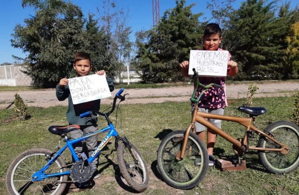 No pueden usar las bicis por la cuarentena y las venden para comprar comida y donarla