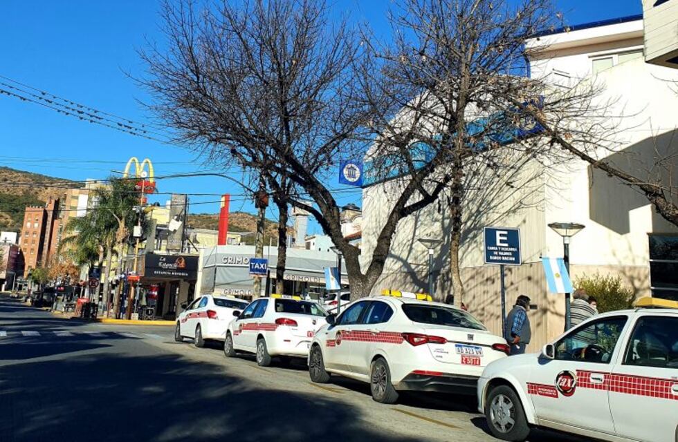 Carlos Paz: la Policía capturó a un joven utilizando una tarjeta de débito robada