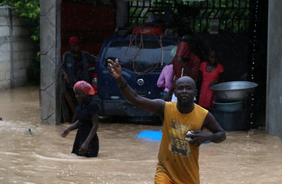 El huracán Matthew dejó ocho muertos en Haití y amenaza a Cuba y Florida