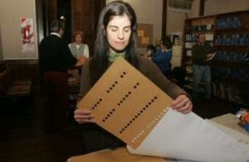 Elecciones 2019: cómo votan las personas ciegas o con discapacidad