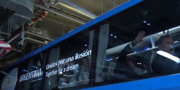 La selección argentina llegando al Estadio de San Petersburgo