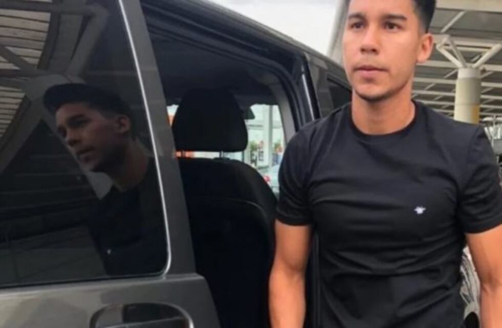 Pol Fernández llegó a la Argentina para incorporarse a Boca Juniors