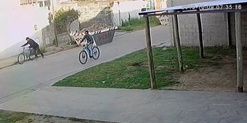 Le robaron la bicicleta a un trabajador de una obra en construcción en Villa María\u002E (Villa María Vivo)
